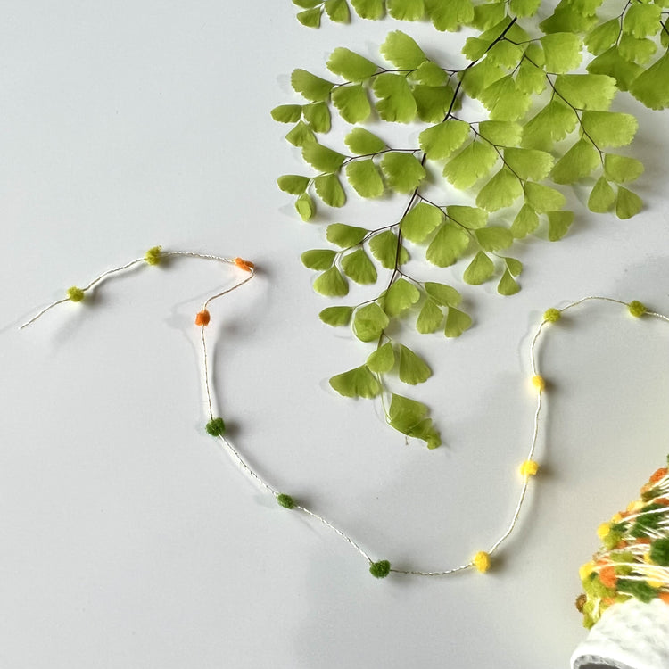 AVRIL Yarn Minicone Pafu Shinshiro White Green