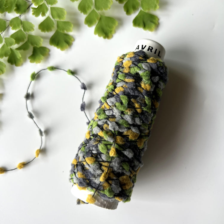 AVRIL Yarn Minicone Pompon Mall Green Kasuri