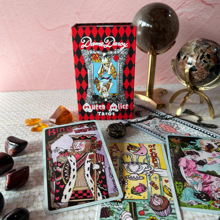 Dame Darcy Queen Alice Tarot