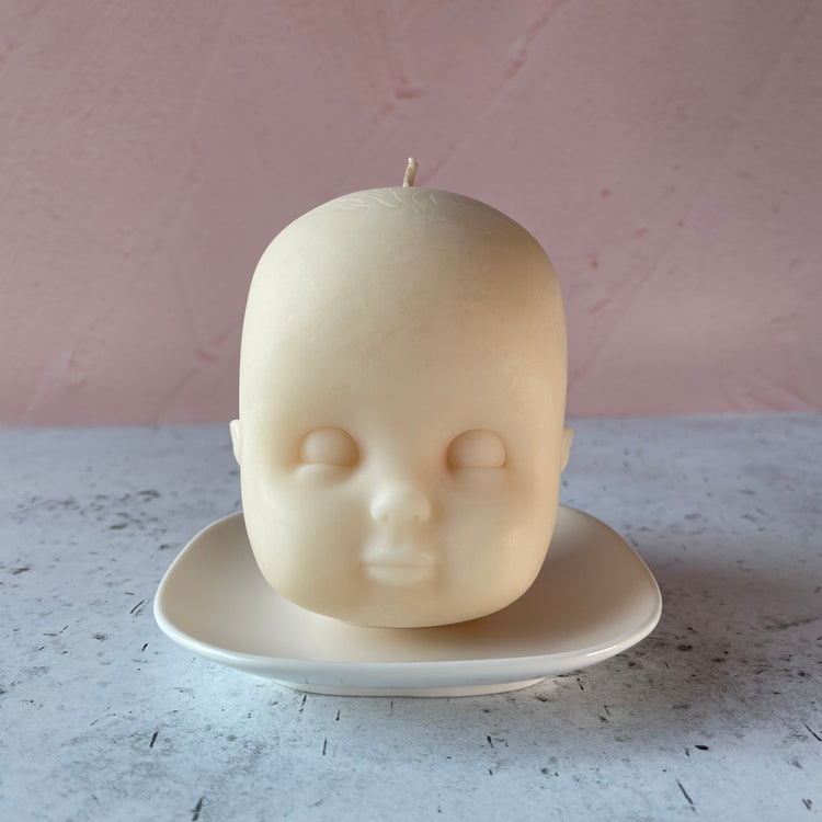 Doll Head Medium Off White Candle