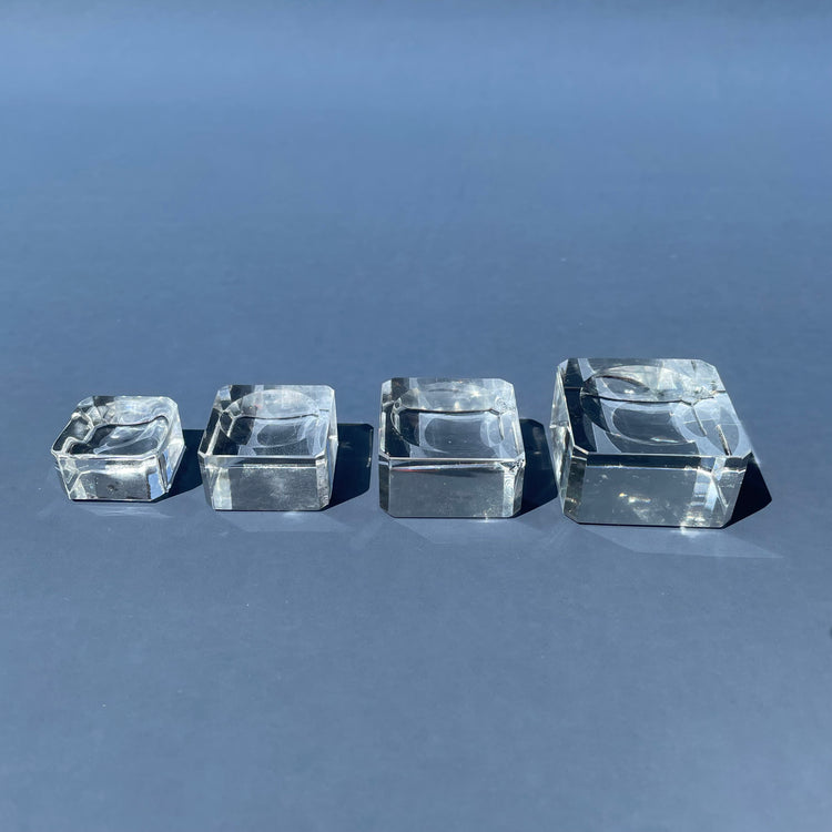 Glass Cube Sphere Stand