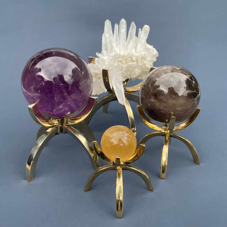 Gold Crystal Claw Stand