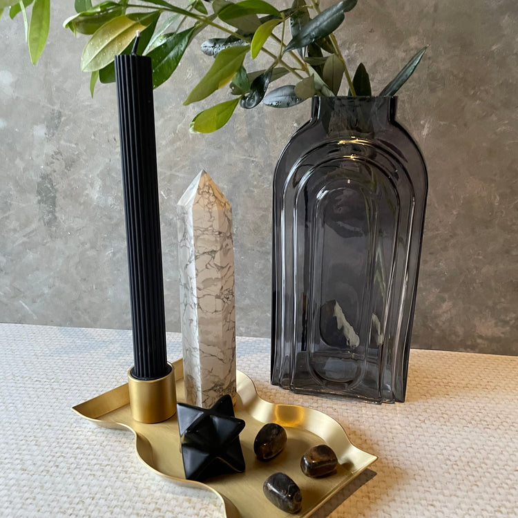 Howlite Tower #2